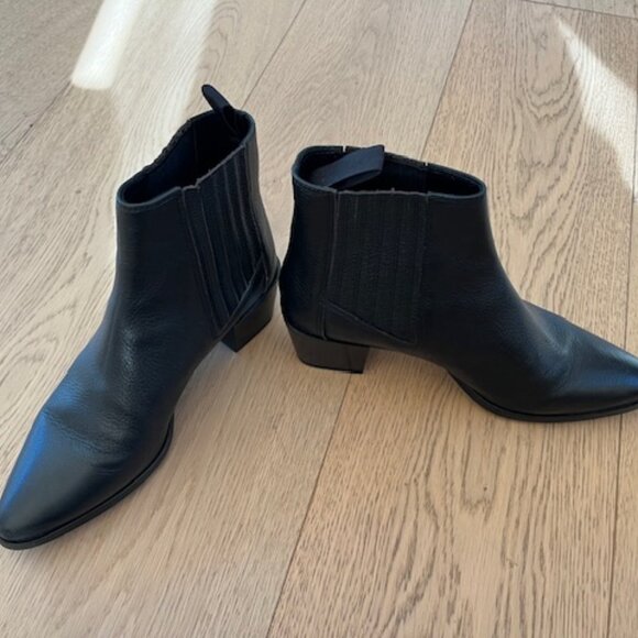 Rag and Bone Black Rover Bootie - size 39 - with box - Picture 1 of 6